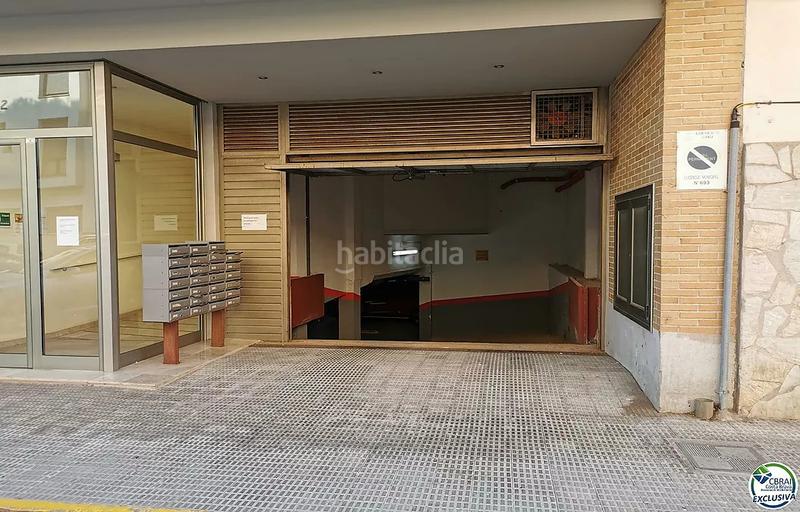 Foto 42cbe7cd-5700-4b92-a942-ca7b3dd14bc5. Autoparkplatz in El Port Llançà