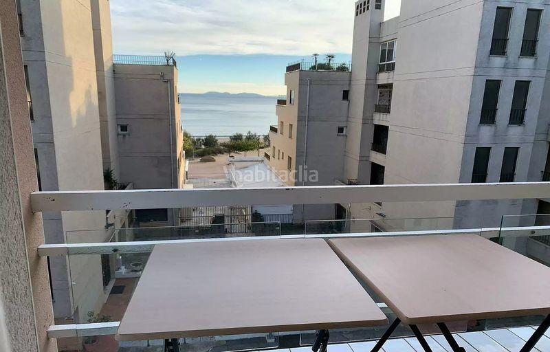 Foto 9c43d042-d565-4881-adff-0ae09495d51d. Apartament a calle joanot martorell 5 a Salatar Roses