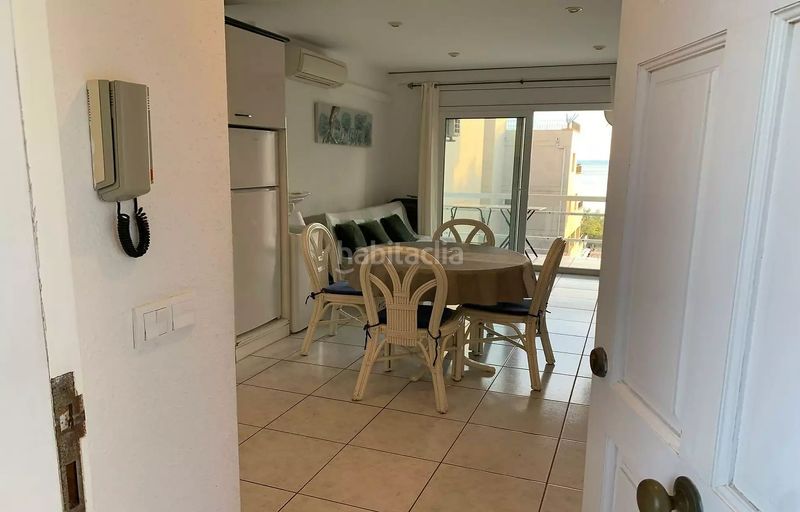 Foto d19242d6-4630-4948-807b-7ea79cff69ff. Apartament a calle joanot martorell 5 a Salatar Roses