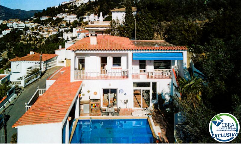 Foto 90ce0d40-45ca-4084-b021-62ccc873052b. Casa a carrer d'antoni canals 47 a Puig Rom-Canyelles-Almadrava Roses