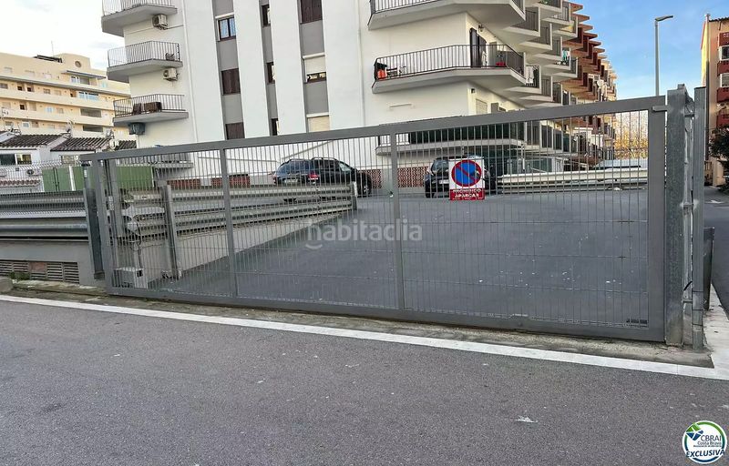 Foto 75eca665-e1b5-468e-bbe3-615b11a20f3a. Aparcament cotxe a sector delta muga b 31 a Muga - Gran Reserva - Badia Empuriabrava