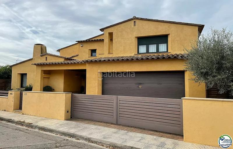 Foto 46db8067-b01b-4fff-b87c-f014e3e590a2. Casa gran chalet en venta en la bisbal dempordà. en Bisbal d´Empordà (La)