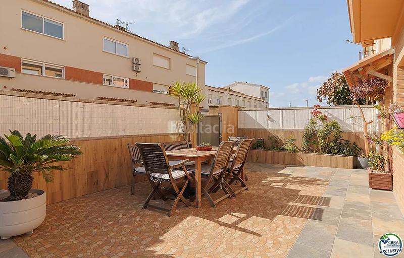 Foto b165c3f5-39a3-4b13-b24e-031816bbf143. Casa amb calefacció aparcament piscina a Puigmal - Mas Nou Empuriabrava
