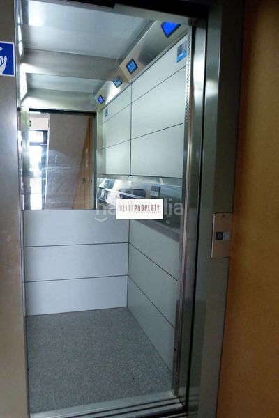 Foto 4e795c8b-9478-4166-b938-bed16cebfe05. Edificio  en venta en Puigmal - Mas Nou Empuriabrava
