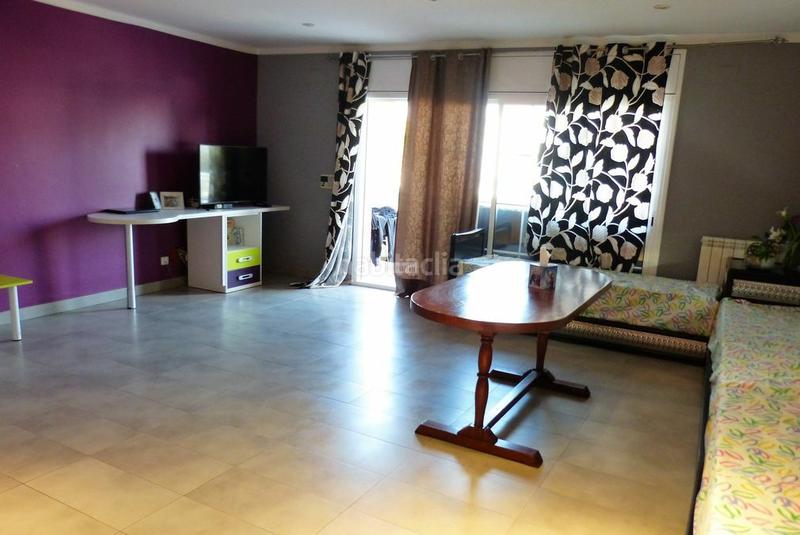 Foto 8afd0514-3dad-4104-848f-92b4494169b8. Casa con riscaldamento parcheggio piscina in Requesens Empuriabrava