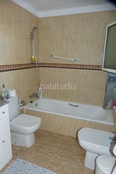 Foto 6eef0740-c785-450a-8f86-4a19d843a9b5. Maison avec chauffage parking piscine dans Carlit - Montseny Empuriabrava