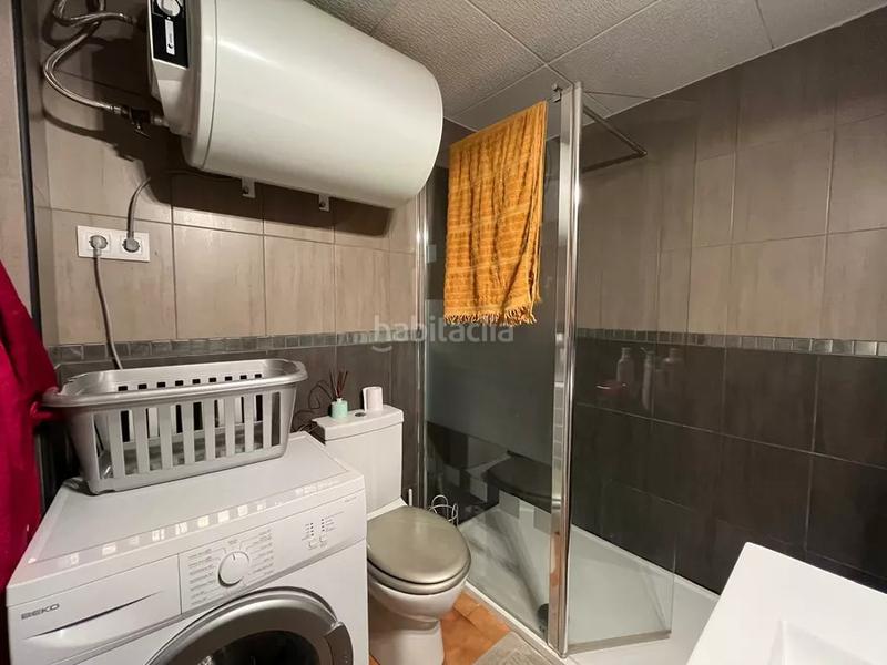 Foto 1e89d146-1a5c-4743-8e63-f98466daf3af. Apartamento  amplio , 3 dormitorios en el canal a la venta a , con amarradero de 3 x 15 m y aparcamiento exterior. opor en Empuriabrava