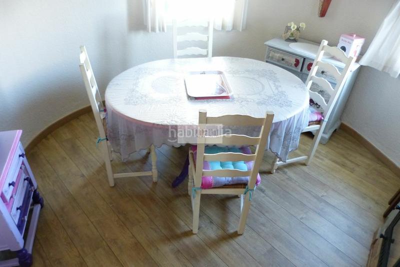 Foto 5d0dcce6-0b86-4692-9a86-ddc4b46151f6. Apartamento gran piso, dos dormitorios, amarre 5 m. ubicación excelente en Empuriabrava