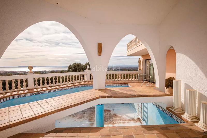 Foto b1360228-5958-4e7a-8bf4-c2d0bcad10ef. Casa amb calefacció aparcament piscina a Nord Roses
