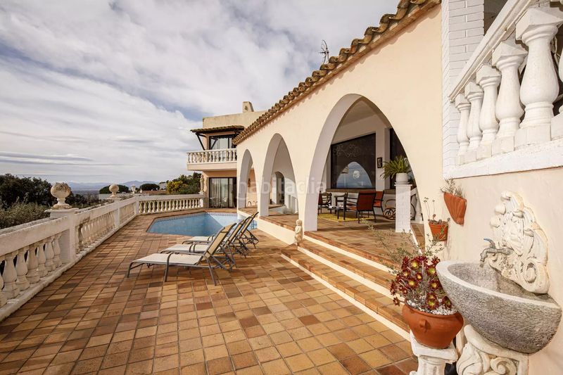 Foto c145bcf4-8de9-4a82-a39e-8fa816e31184. Casa amb calefacció aparcament piscina a Nord Roses