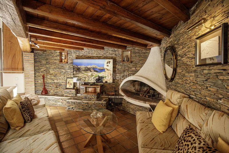 Foto f0eb10f1-c674-40a6-acfe-ca6dd2632365. Casa amb calefacció aparcament piscina a Nord Roses