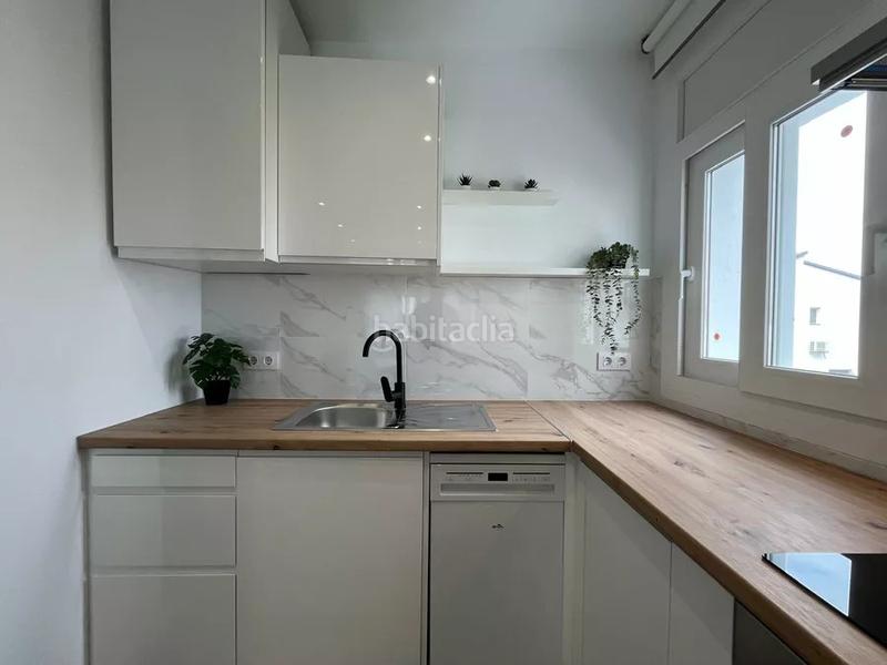 Foto 9d89de93-8b62-455d-b9ec-e7cb6eacb134. Apartamento  de vacaciones recientemente reformado en venta directamente en el parque natural en la costa brava. en Empuriabrava