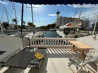 Apartament a Moxó - Sant Mori. Gran estudio moderno al canal con preciosas vistas en venta al c