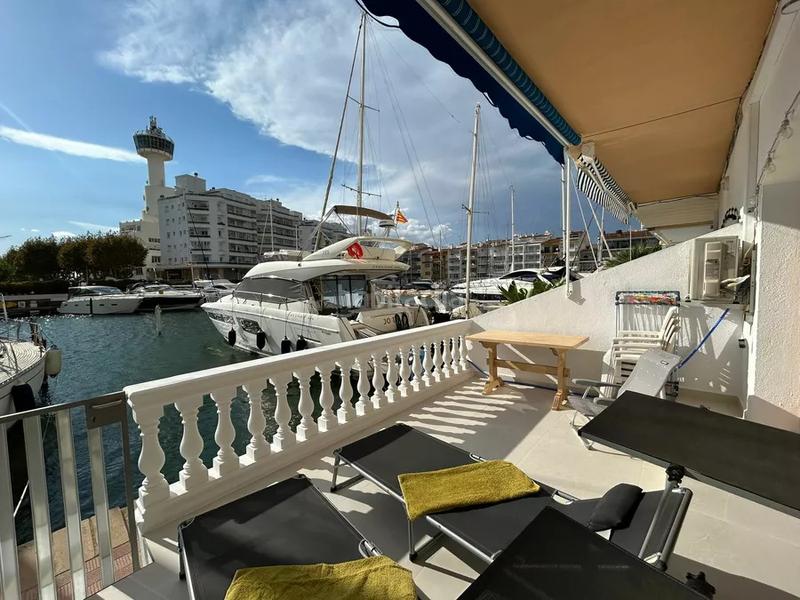 Foto 05fba563-0a08-4c54-bd07-ba6d2179904f. Apartament a Moxó - Sant Mori Empuriabrava