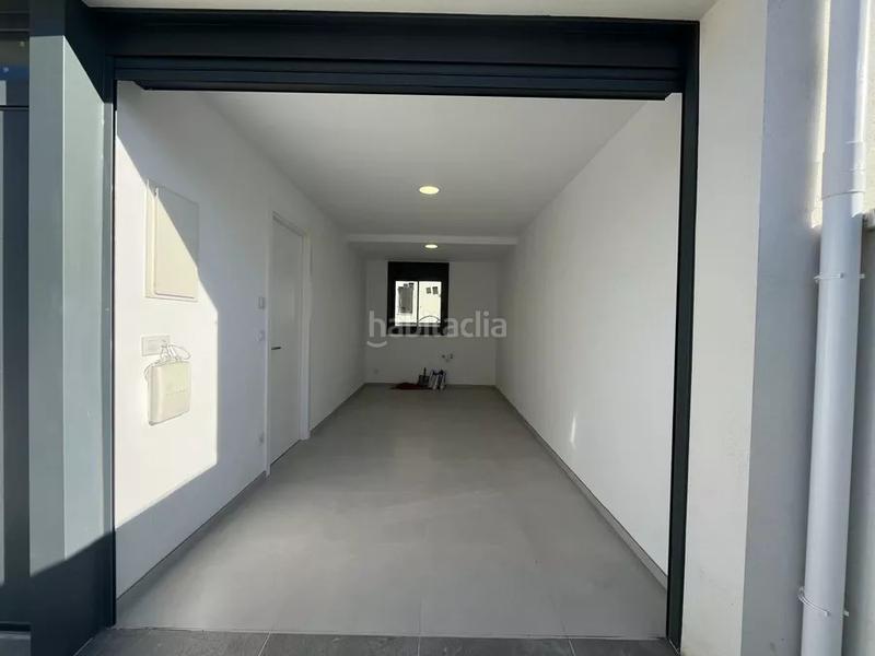 Foto 5a695124-8112-4e9b-b992-4e4d05b6d891. Casa  de nueva construcción en el lago maurici en Empuriabrava
