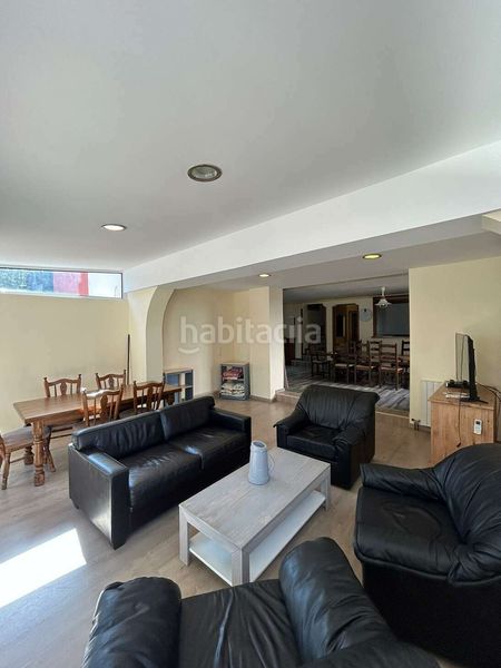 Foto 4a6d758d-b2aa-4951-bf68-224645a8b36e. Casa amb calefacció aparcament piscina a Alberes Empuriabrava