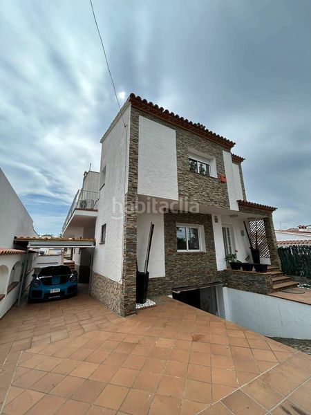 Foto 2cba3695-9503-482d-a3e5-a7b8831de011. Casa amb aparcament piscina a Tordera - Fluvià - Llobregat Empuriabrava