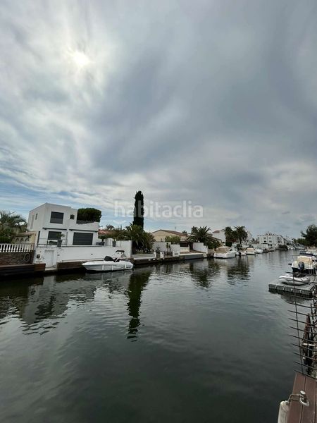 Foto 64079a07-d2fd-40fc-b7f6-2031751cd195. Casa amb aparcament piscina a Tordera - Fluvià - Llobregat Empuriabrava