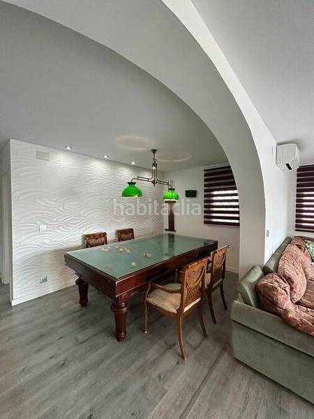 Foto ce43614d-e57a-4bb7-bf68-260cfa39f688. Casa bonito chalet en gran canal, orientación sur, en venta , garaje para barco, piscina en Empuriabrava