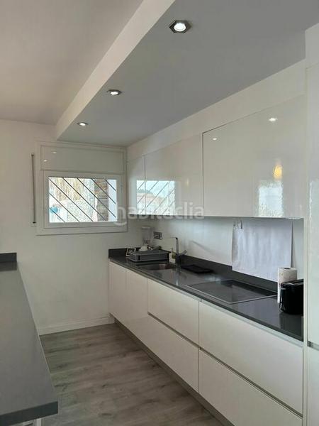 Foto da6801a5-dbb0-4f48-a600-a4df55630bdc. Casa bonito chalet en gran canal, orientación sur, en venta , garaje para barco, piscina en Empuriabrava