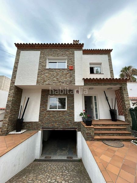 Foto fedab4fe-9fc2-4327-9b15-4cb5eaaaa742. Casa amb aparcament piscina a Tordera - Fluvià - Llobregat Empuriabrava