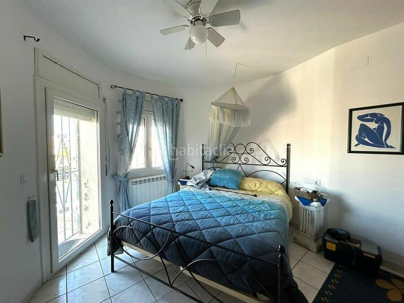 Foto 394e14ef-e1bd-47d3-bd66-f9fe02fdf1ce. Casa villa con amarre de 26 m en canal ancho en venta , terreno amplio y piscina. no te lo pierdas! en Empuriabrava