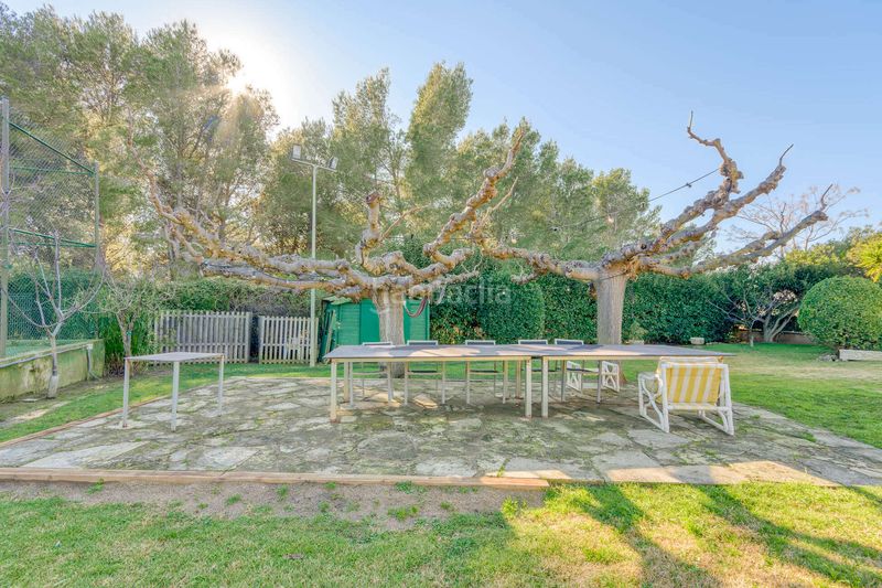 Foto 4973d819-dda9-4e94-b6fb-a5d6fc577ac1. Casa amb piscina a Nord Roses