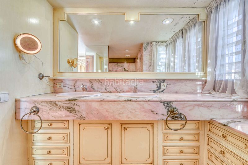 Foto ec96f428-1782-43c7-8e51-e1bebaece317. Casa amb piscina a Nord Roses