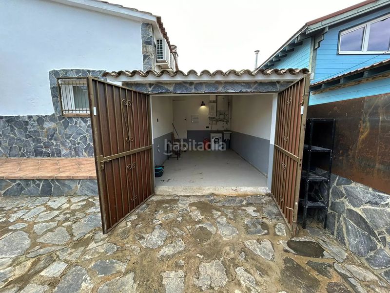 Foto a7b85adc-488d-4999-9654-b647972b3964. Casa amb calefacció aparcament a Nord Roses