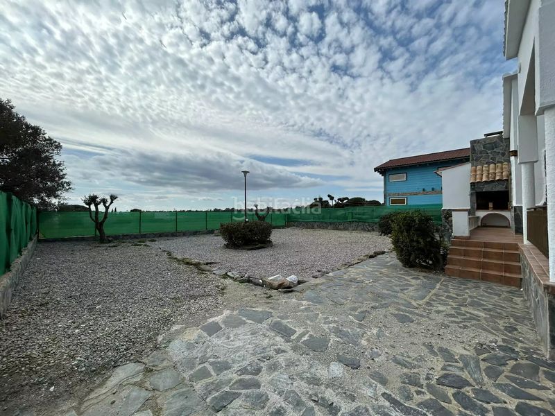 Foto f12b7aea-2b94-4b8d-86c6-b278f5ae09d5. Casa amb calefacció aparcament a Nord Roses