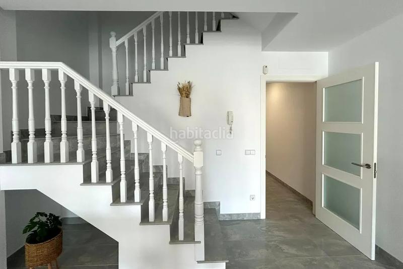 Foto 300826aa-e2f1-42e3-b406-801c73446693. Casa amb aparcament a Port Grec - Port Moxó Empuriabrava