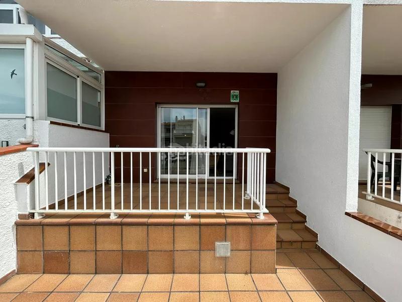 Foto fb3fa074-ac75-4f4e-afaf-a4d3185ef62b. Casa amb aparcament a Port Grec - Port Moxó Empuriabrava