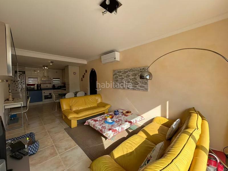 Foto 53db34a4-6a35-49e5-a90a-1e78e2faee13. Apartament amb aparcament a Port Grec - Port Moxó Empuriabrava