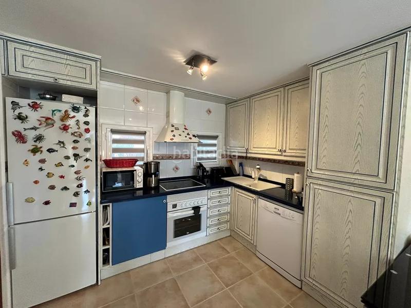 Foto dab5be2c-e327-47b8-87e7-bb979cf77fb2. Apartament amb aparcament a Port Grec - Port Moxó Empuriabrava