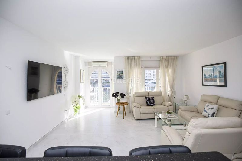 Foto ee75761c-200c-4e6e-adfb-f22d19f19c98. Apartament amb calefacció a Moxó - Sant Mori Empuriabrava