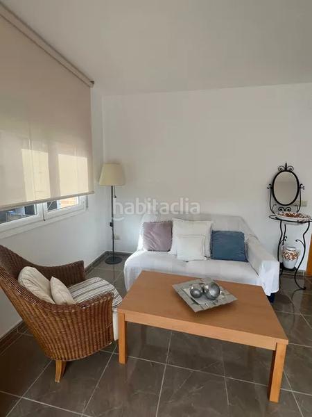 Foto 62acefb8-5dd5-4caf-80e2-1e54fa4ccad2. Apartamento piso en pleno centro de 2 habitaciones y plaza de garaje en venta. en Empuriabrava