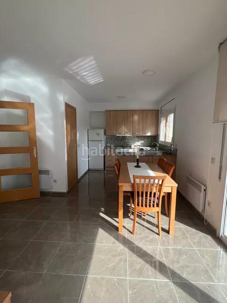 Foto 6e113f1d-4619-4cbb-a8e3-f3e25c605388. Apartamento piso en pleno centro de 2 habitaciones y plaza de garaje en venta. en Empuriabrava