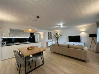 Apartament a Moxó - Sant Mori. Empuriabrava apartamento de 2 habitaciones  totalmente reformado