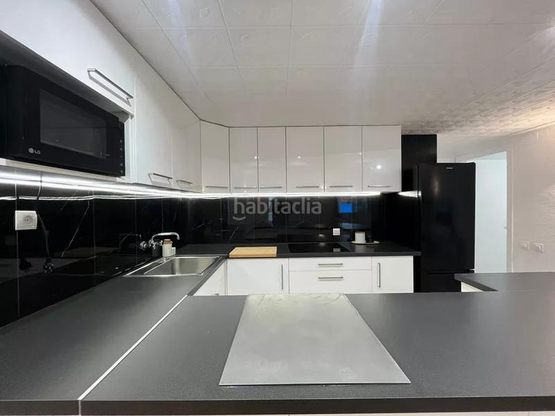 Foto 2175190d-4293-493b-88ba-86043caae151. Apartament amb calefacció a Moxó - Sant Mori Empuriabrava