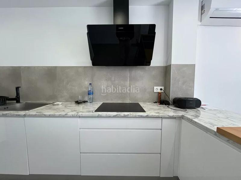Foto 74725d1d-6344-4026-bc99-e9f8bef8aa38. Apartamento exclusivo apartamento de alto standing con licencia turistica completamente reformado con 3 habitaciones y 2 baños en Empuriabrava