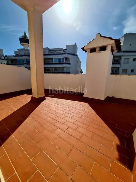Foto bfd0e508-62cc-4ae9-93a7-b1fa0947660a. Apartamento exclusivo apartamento de alto standing con licencia turistica completamente reformado con 3 habitaciones y 2 baños en Empuriabrava