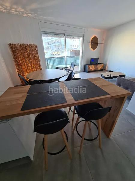 Foto cbd49fed-9a3b-4903-9ab4-313d93a0b669. Apartamento exclusivo apartamento de alto standing con licencia turistica completamente reformado con 3 habitaciones y 2 baños en Empuriabrava