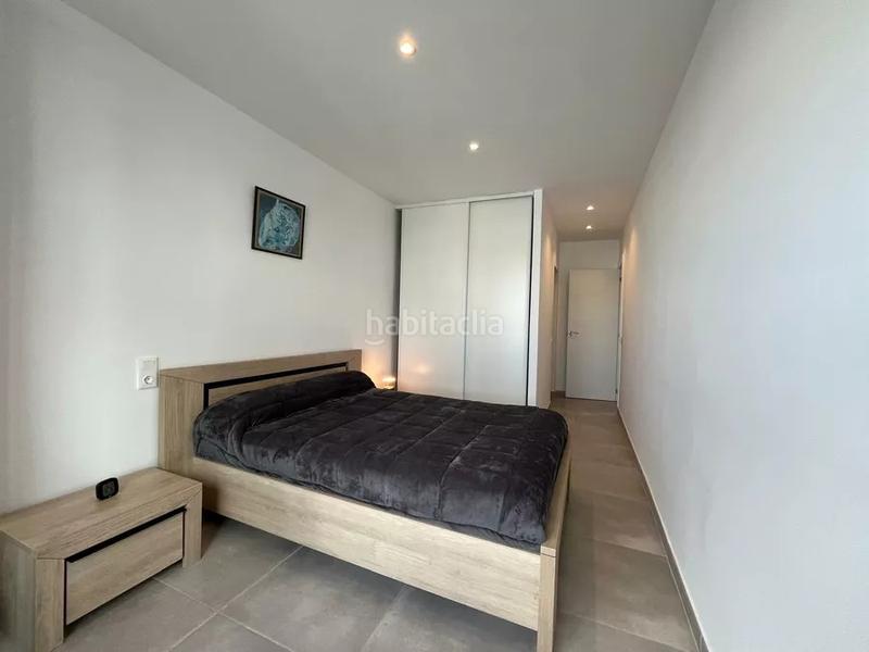Foto e5635775-a54f-4543-a00a-89cb5155487f. Apartamento exclusivo apartamento de alto standing con licencia turistica completamente reformado con 3 habitaciones y 2 baños en Empuriabrava