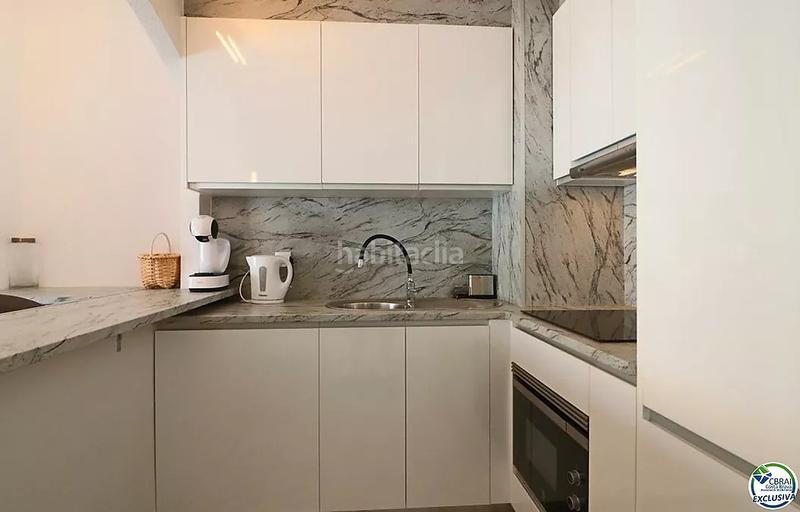 Foto 4753ddea-0e02-458d-a46f-1c64d970d426. Apartamento encantador apartamento reformado en caballito de mar en Empuriabrava