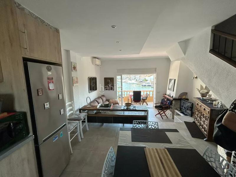 Foto 1536f6b7-0342-4bcb-b9be-df5fb572b738. Casa amb calefacció aparcament a Moxó - Sant Mori Empuriabrava