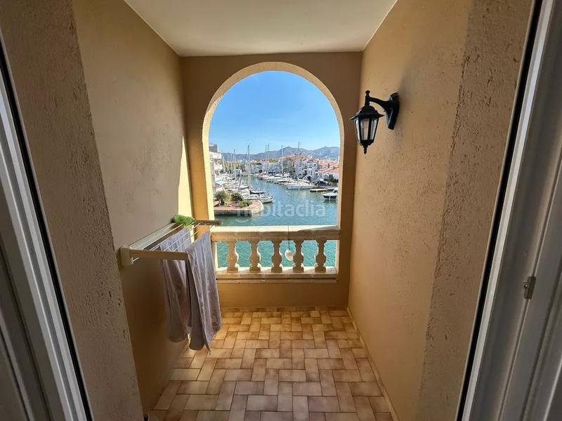 Foto 2434288b-3a1b-4421-87c3-29011ace7969. Casa amb calefacció aparcament a Moxó - Sant Mori Empuriabrava