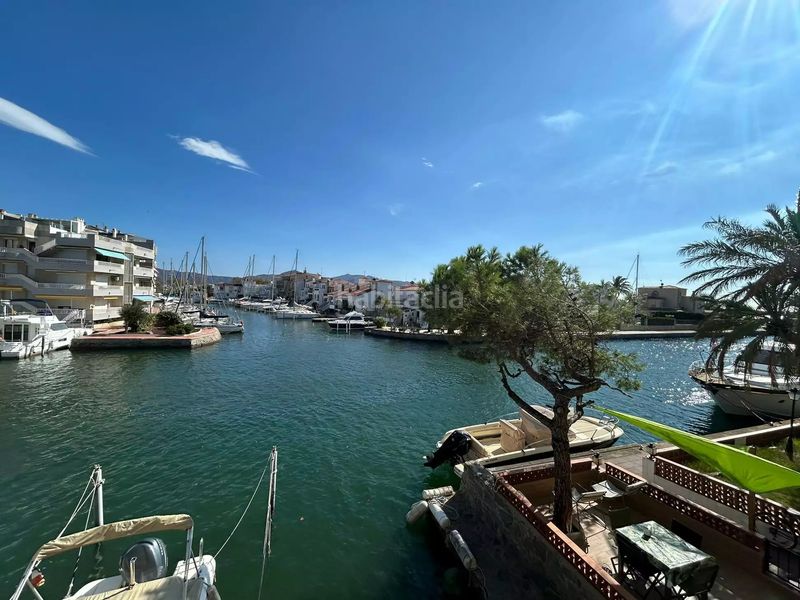 Foto a996d2b4-56b2-489c-8d28-b55772d90ad7. Casa amb calefacció aparcament a Moxó - Sant Mori Empuriabrava