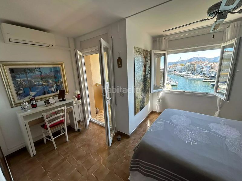 Foto ce7e8a23-2e2c-4da6-af72-e95e9176e463. Casa amb calefacció aparcament a Moxó - Sant Mori Empuriabrava
