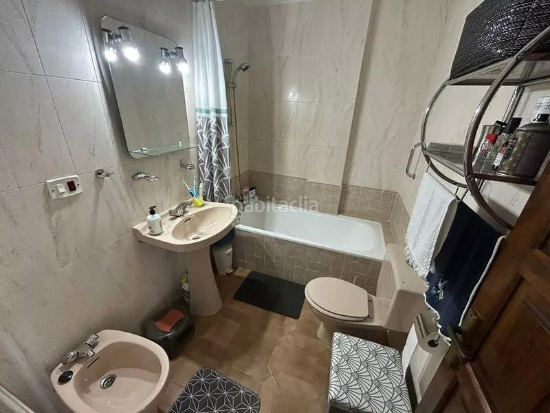 Foto edd11db3-8a0b-4548-8a0a-b4162796e88e. Casa amb calefacció aparcament a Moxó - Sant Mori Empuriabrava