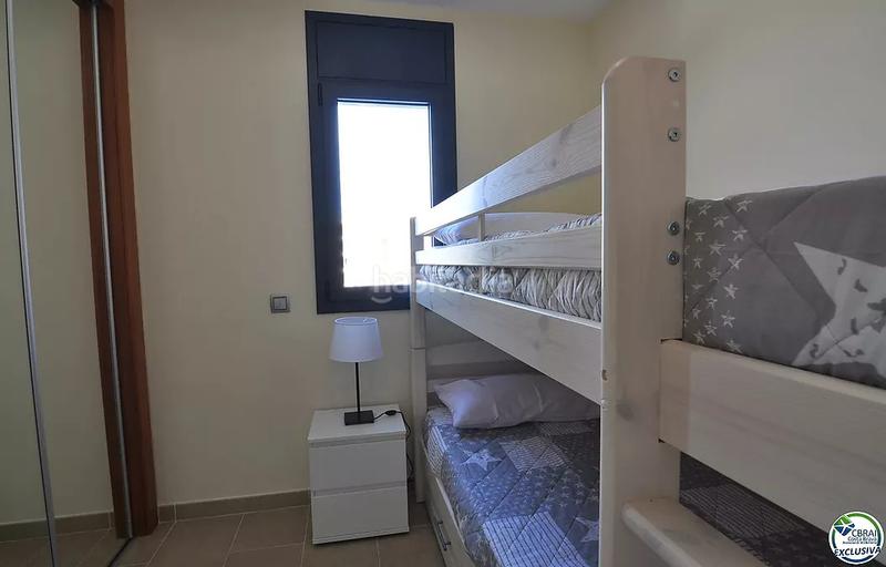 Foto 0dc151ce-e22d-4556-aa75-6792825cdc30. Apartamento encantador apartamento con licencia turística y vistas al canal en Roses